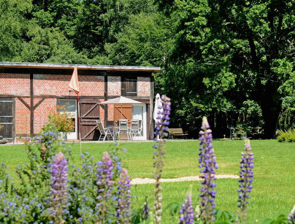 Domaine De La Mesange Bed and Breakfast Le Mesnil-Durand Εξωτερικό φωτογραφία